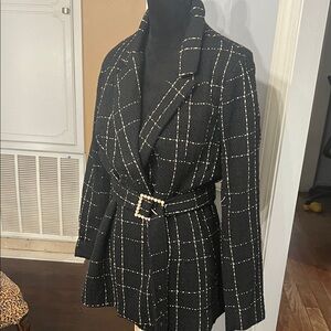 Black and White Plaid Women's Jacket with matching pant no lining in pants